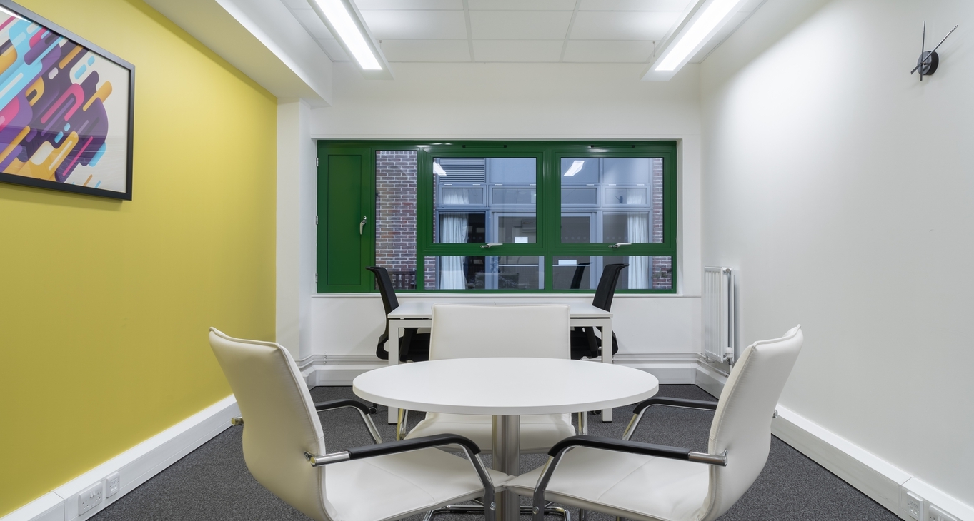 Pine Grove — serviced offices & coworking in Crowborough Pine Grove — photo 5 of 7