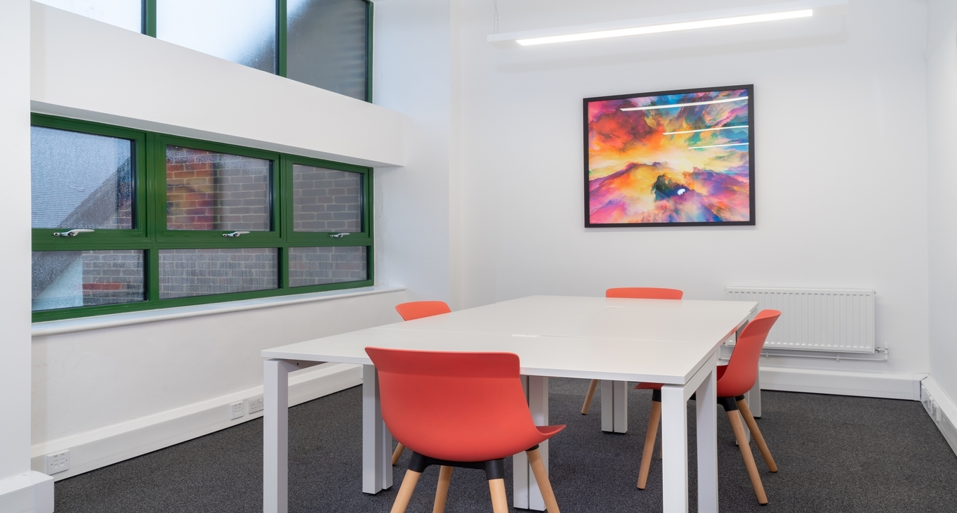 Pine Grove — serviced offices & coworking in Crowborough Pine Grove — photo 6 of 7