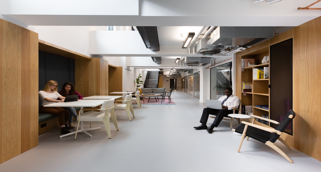 Shoreditch — serviced offices in Old Street, London Shoreditch — photo 9 of 11