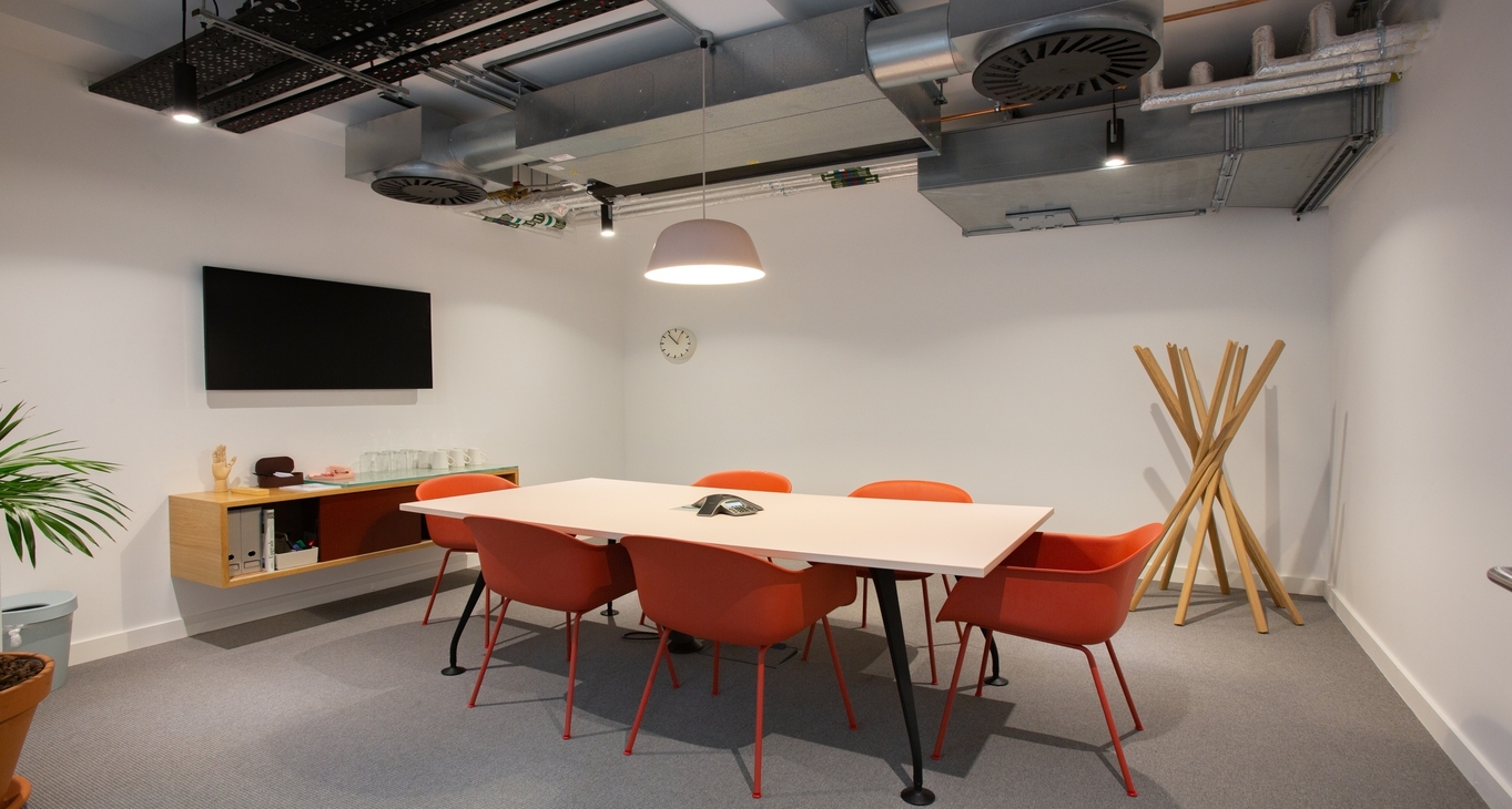 Shoreditch — serviced offices in Old Street, London Shoreditch — photo 10 of 11