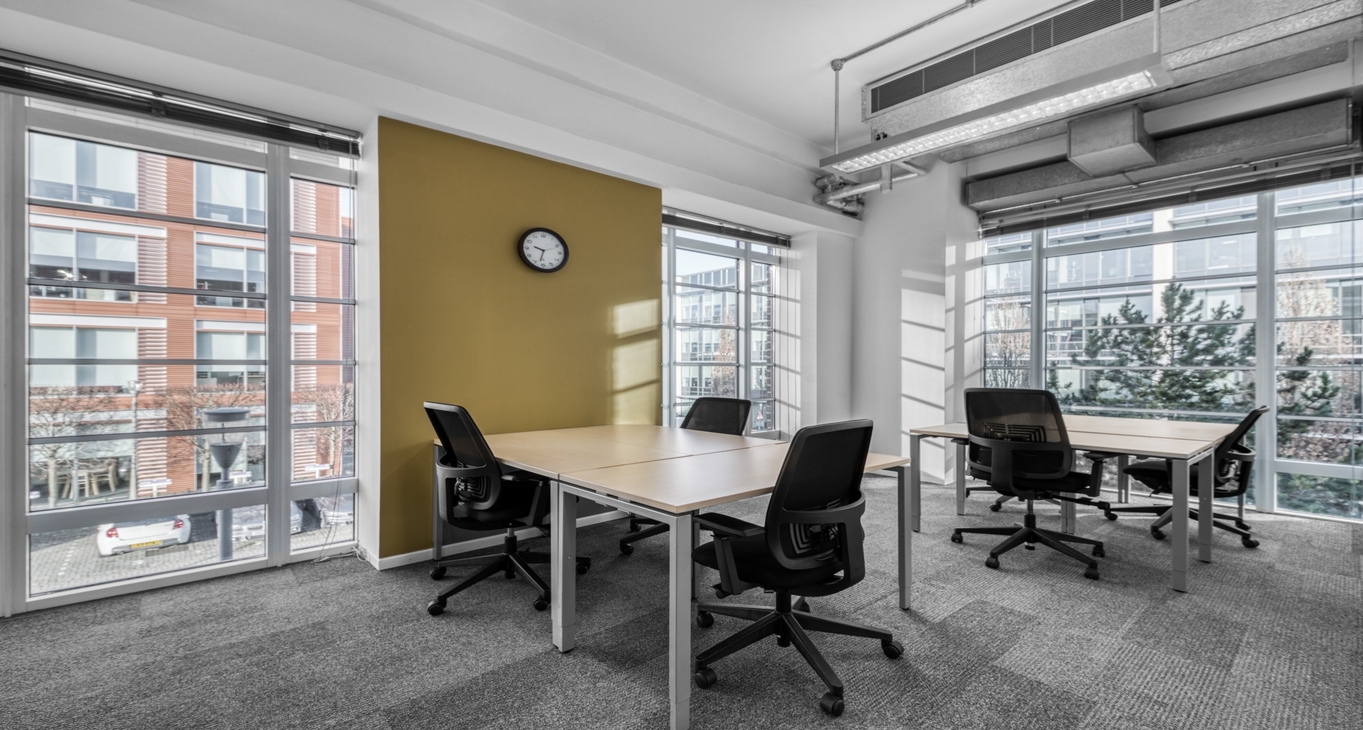 The Hub Farnborough Business Park — photo 6 of 12