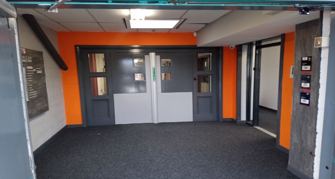 Victoria Street — serviced offices & coworking in Manchester Serviced offices — Victoria Street, Manchester