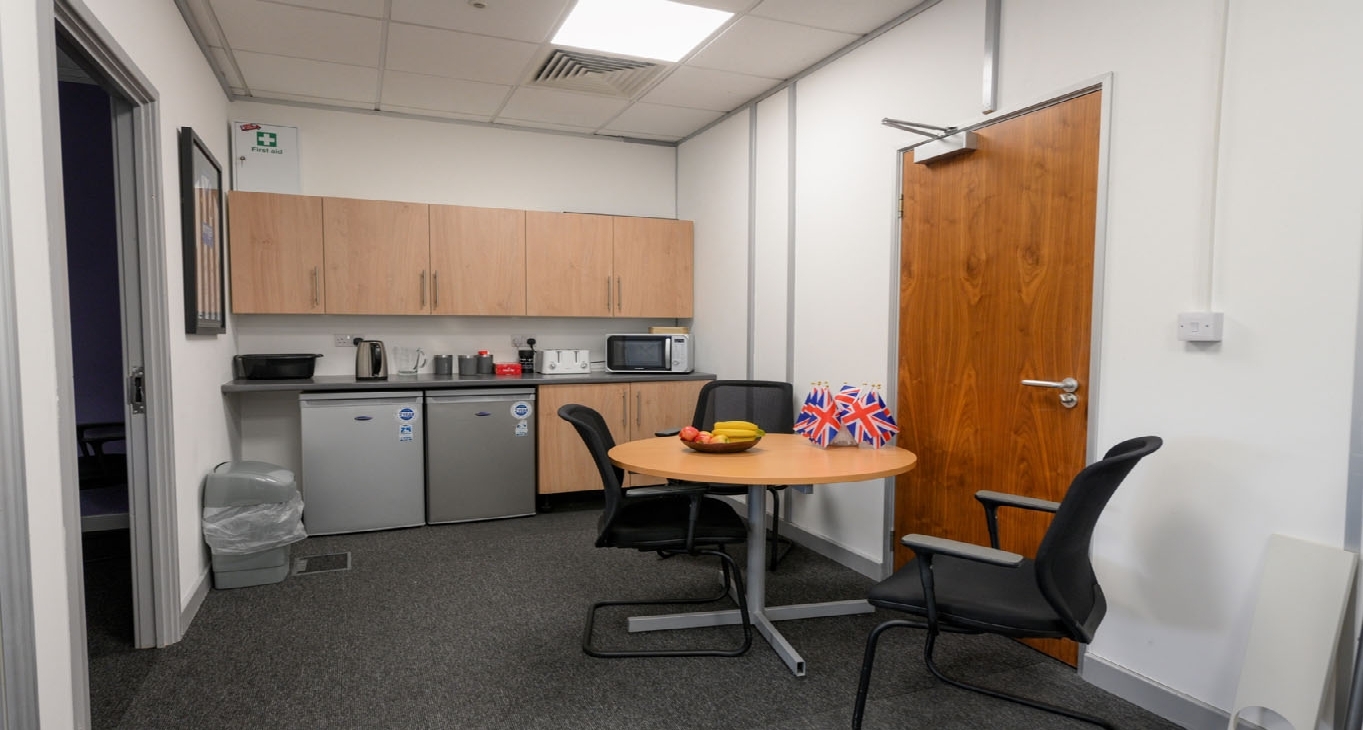 YBN 7 & 8 Dalta Bank Room — photo 5 of 12